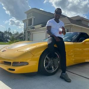 Meet your Posher, Quincy